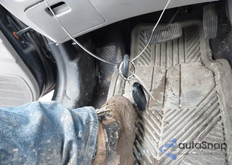 2011 Hyundai Accent Gls z USA, uszkodzony, nr VIN KMHCN4AC6B4604352